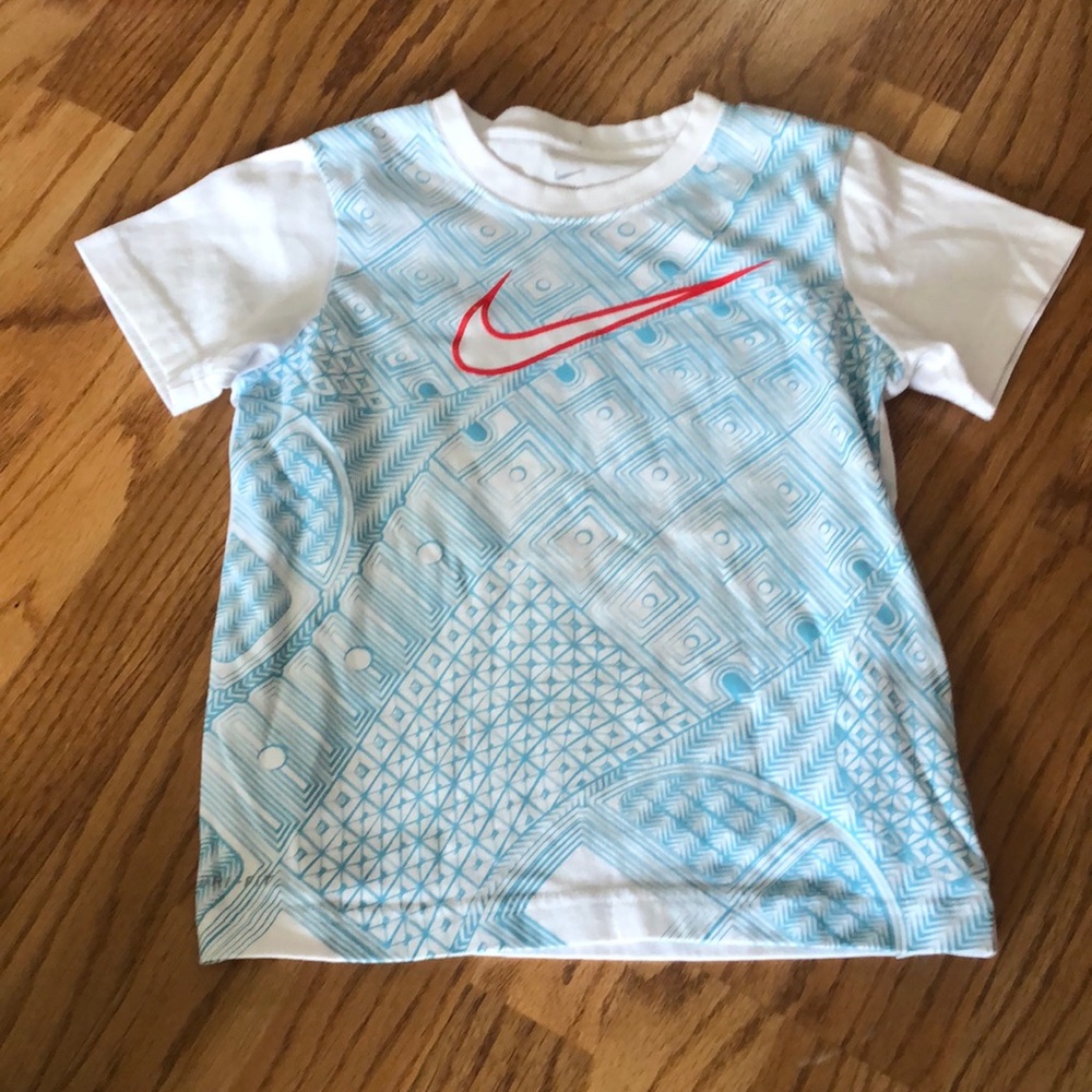 Boys Nike shirt